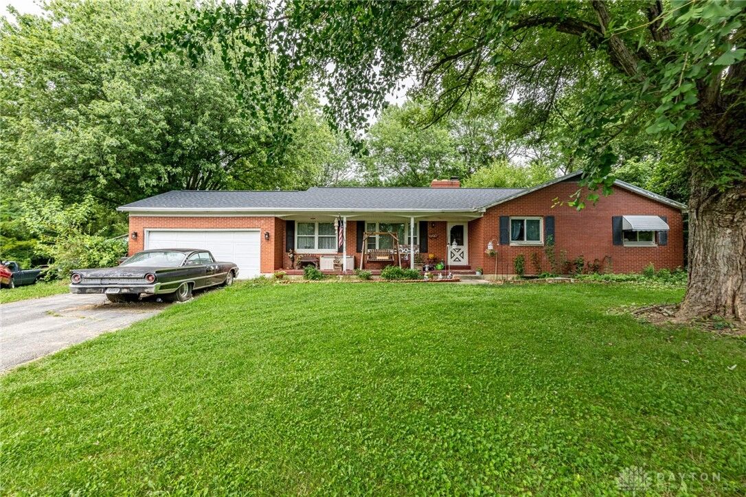 Property Photo: 2120 Upper Bellbrook Road OH 45385