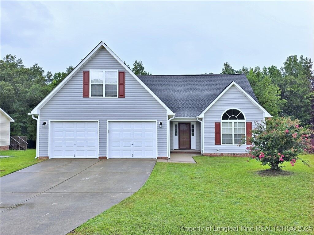 Property Photo: 133 Sanford Court NC 28376