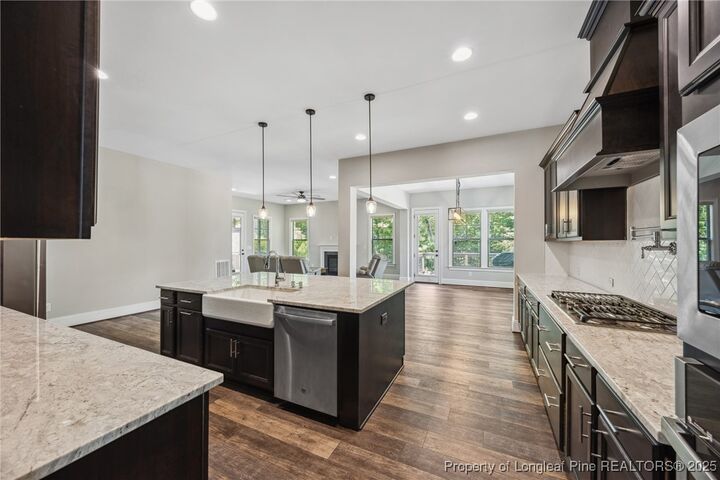 Property Photo: 405 Gilpin Way NC 27519