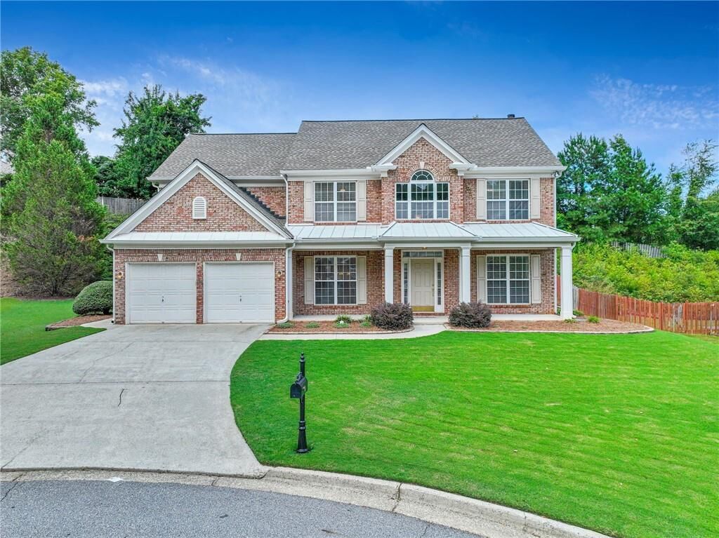 Property Photo:  200 Henley Place  GA 30097 