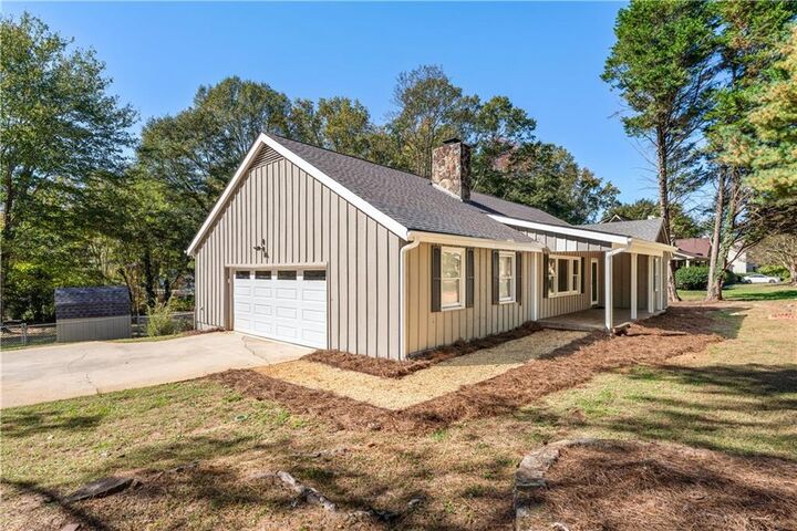 Property Photo:  3712 Corinth Drive  GA 30506