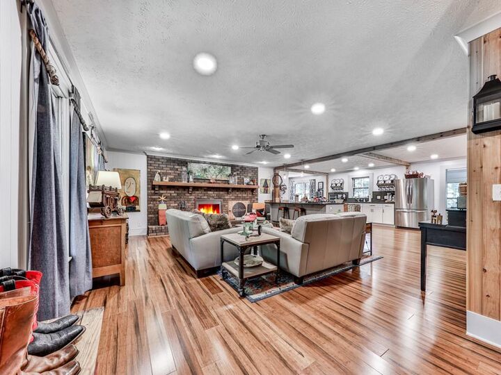 Property Photo:  191 Putnam Road  GA 30114 