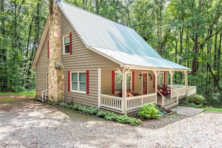 Property Photo: 438 Southbrook Drive GA 30143