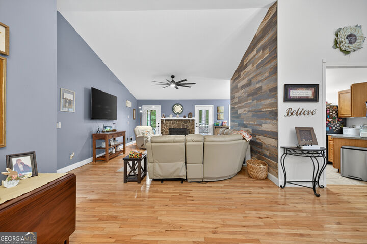 Property Photo: 372 Havenwood Road GA 30512