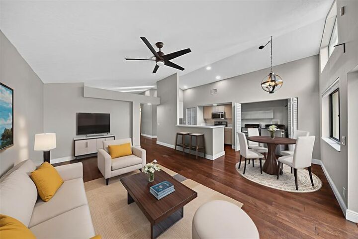 9801 NW 18th Pl  Plantation FL 33322 photo