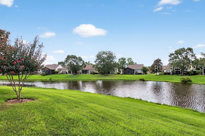 Property Photo:  21 Pinedrop Court  SC 29909 