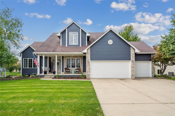Property Photo:  14308 Oak Brook Drive  IA 50323 