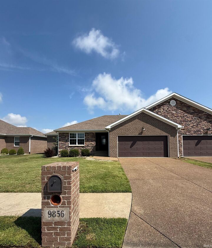 9856 Arbor Lake Drive  Newburgh IN 47630 photo