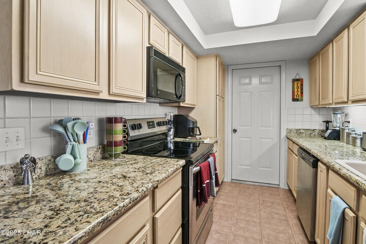 Property Photo:  3750 Churchill Dr  AZ 86406 