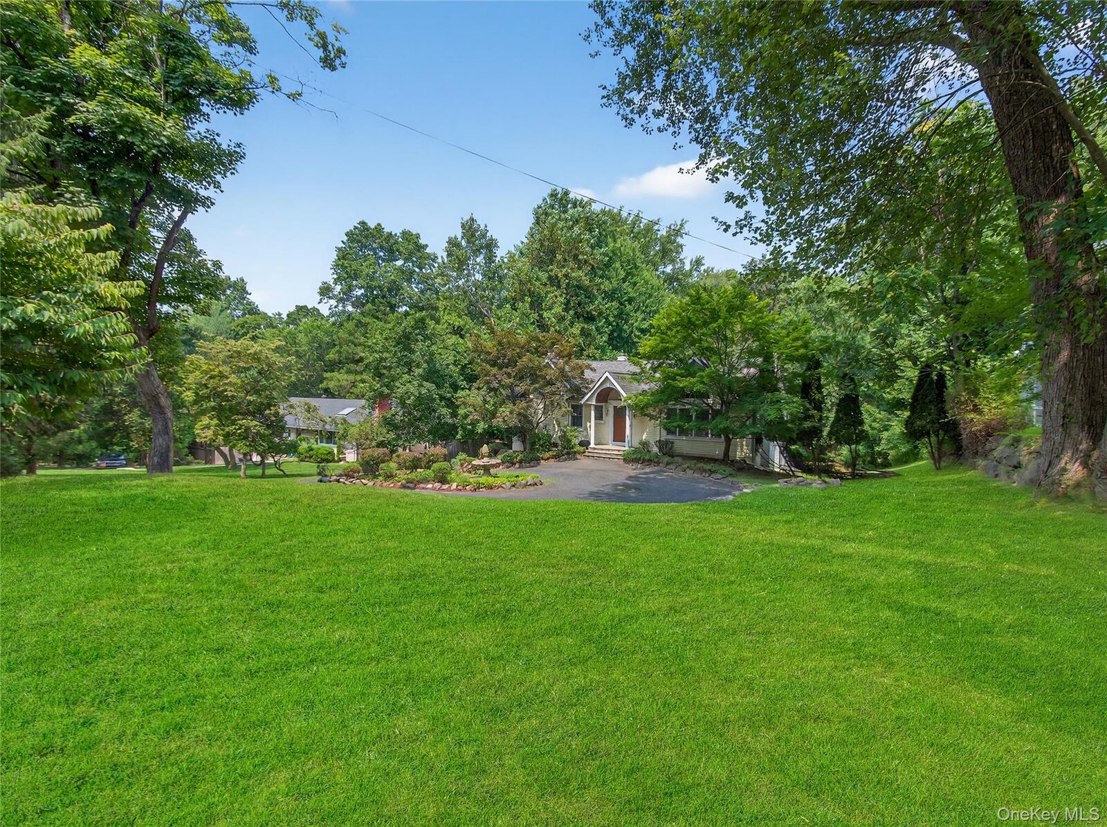 Property Photo: 516 Oak Tree Road NY 10964