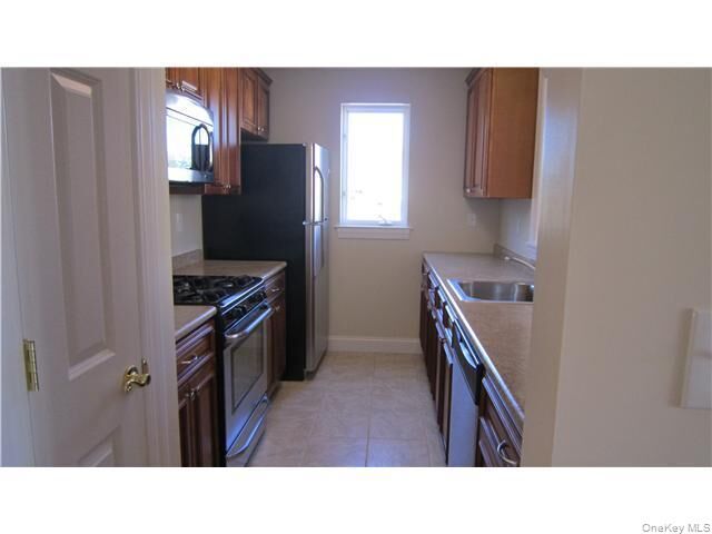 Property Photo:  315 Tondo Circle  NY 10926 
