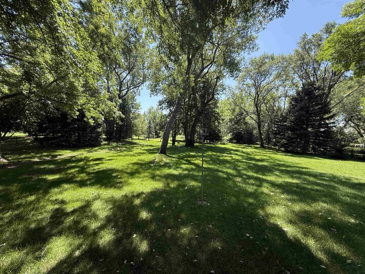 Property Photo:  2210 W Leota St  NE 69101 