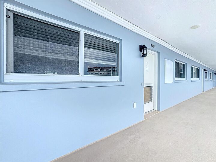 Property Photo:  555 The Esplanade N 503  FL 34285 
