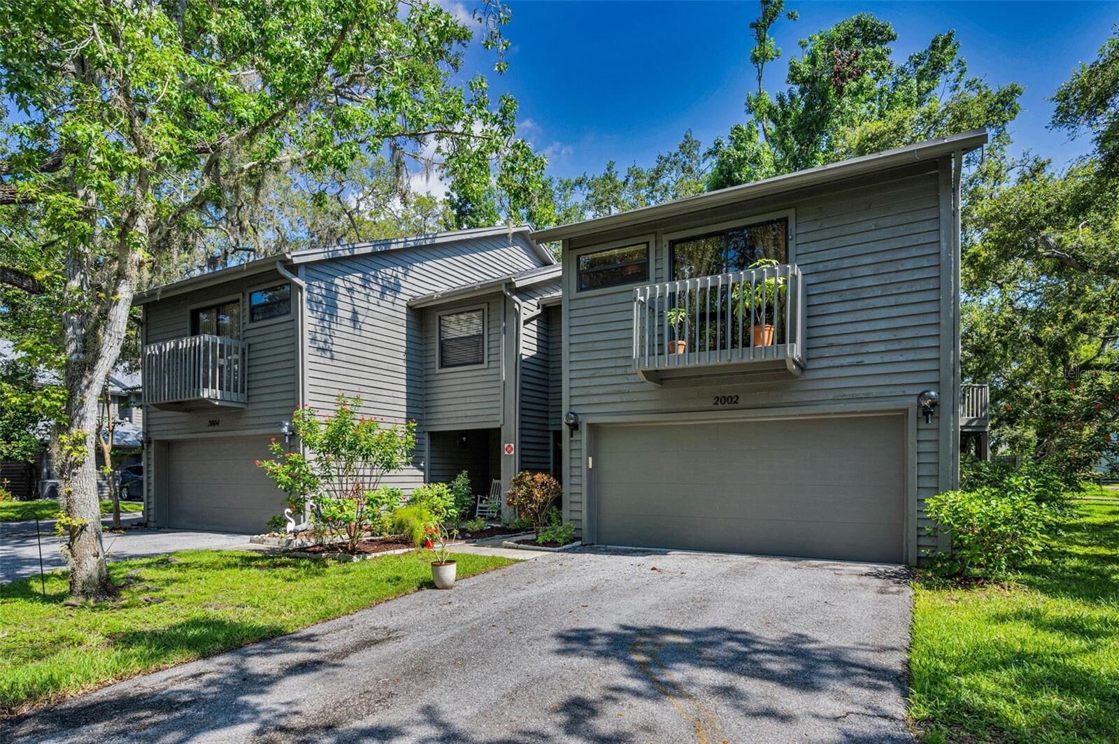 Property Photo:  2002 Arbor Drive  FL 33760 
