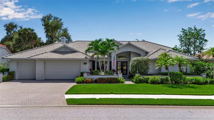 8455 Woodbriar Drive  Sarasota FL 34238 photo