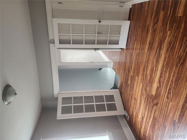 Property Photo: 3235 Minnesota Avenue 2 MO 63118