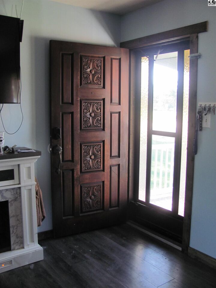 Property Photo:  316 E Avenue A  KS 67505 