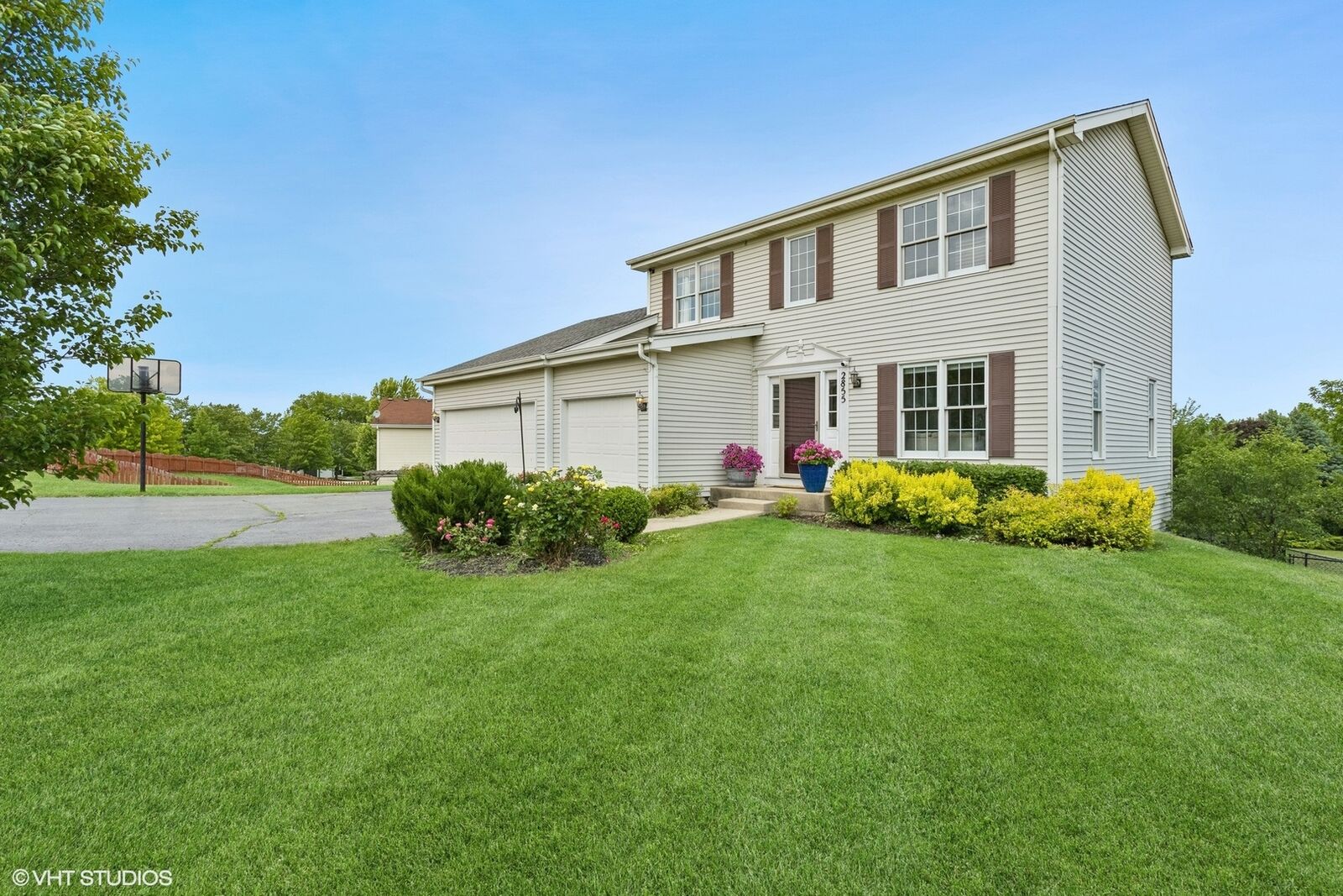 Property Photo:  2855 Weld Road  IL 60124 