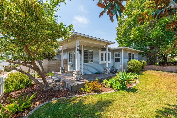Property Photo:  1701 Lake Street  CA 92648 