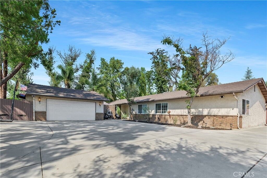 Property Photo:  16930 Washington Street  CA 92504 