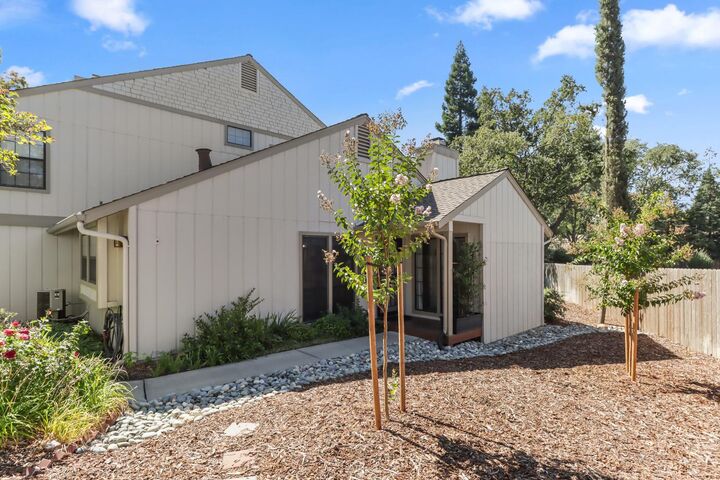 3928 Park Circle Lane C  Carmichael CA 95608 photo
