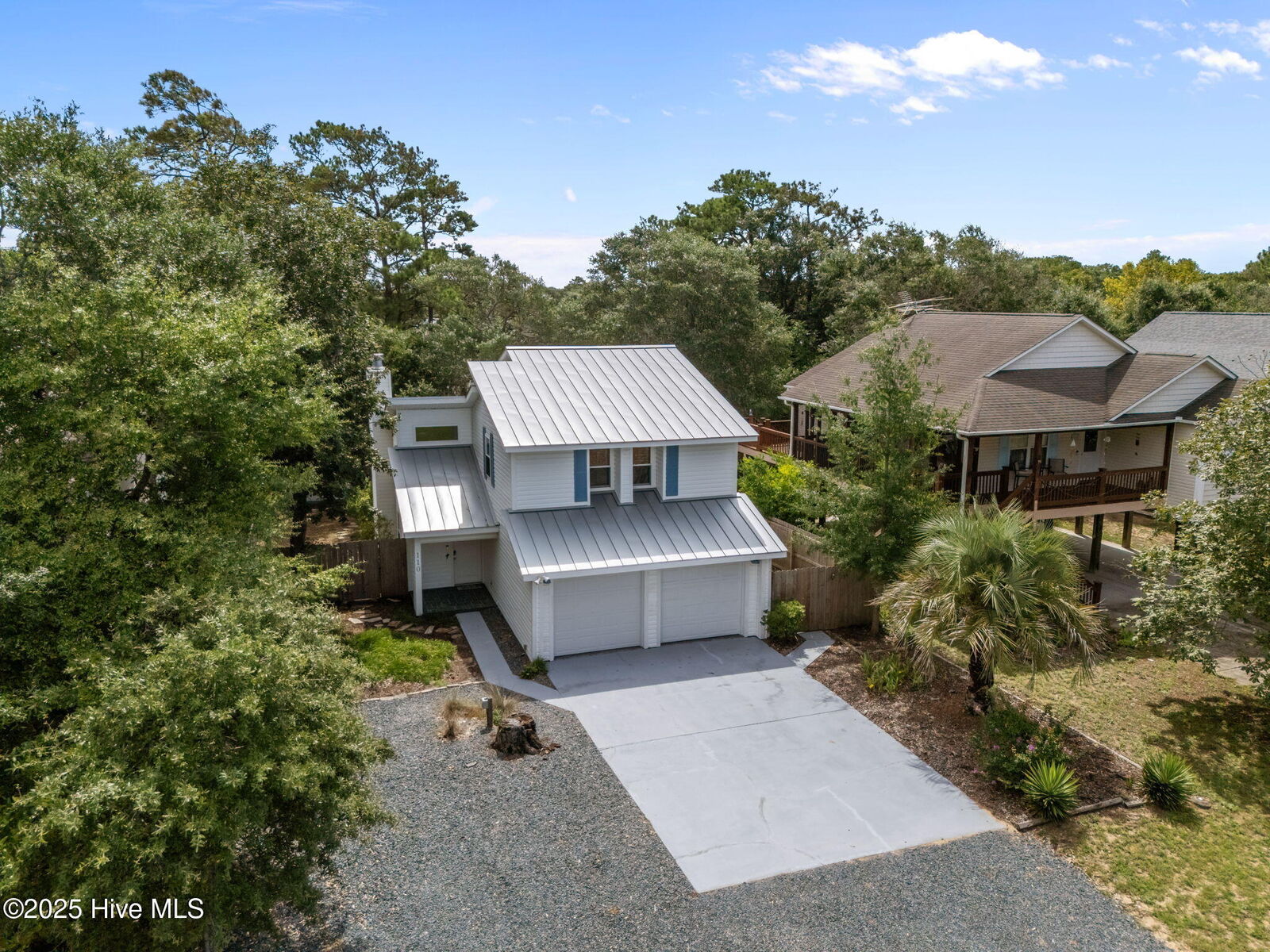 Property Photo: 110 NE 29th Street NC 28465