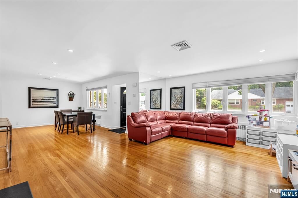 Property Photo:  131 Allen Street  NJ 07601 