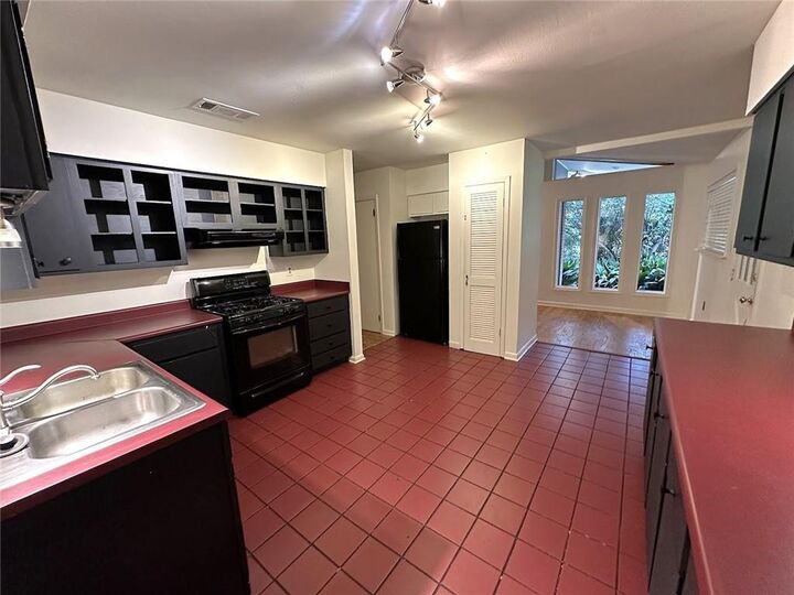 Property Photo:  1037 Michigan Avenue  LA 70458 