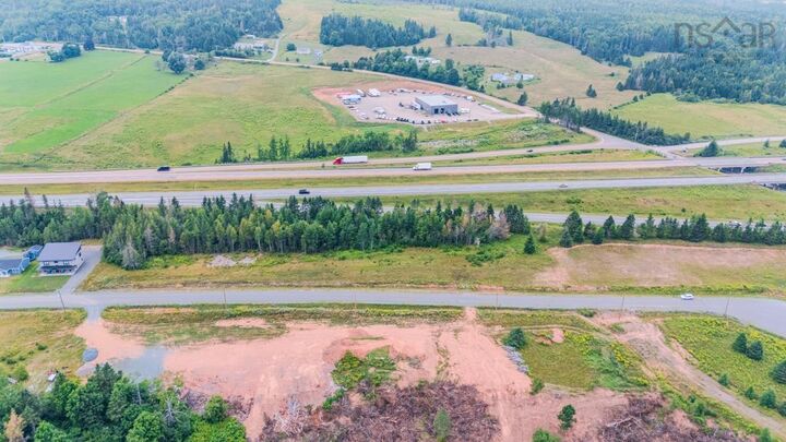 Property Photo:  54 Runway Court  NS B2N 6L3 