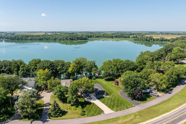 7009 Da Mar Estate  Saint Peter MN 56082 photo