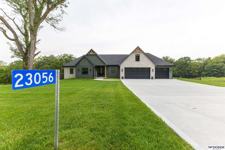 Property Photo:  23056 Frontier Lane  IA 51534 