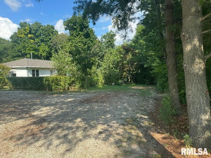 Property Photo:  10800 N Trigger Road  IL 61525 