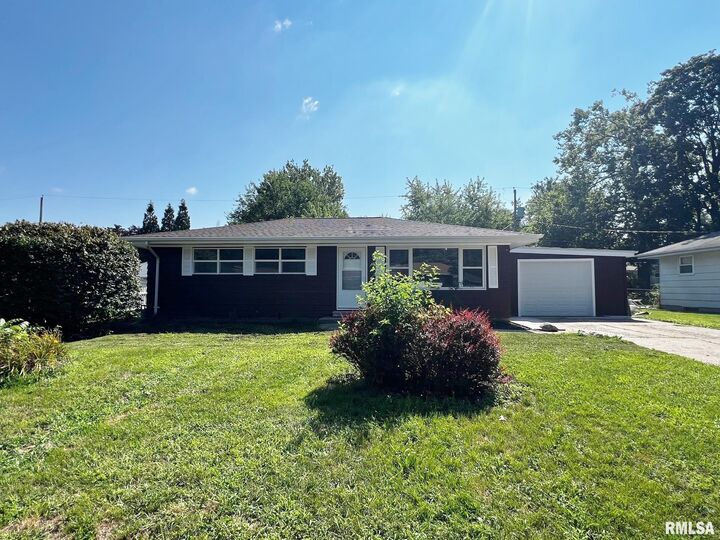 2118 N Drury Lane  Peoria IL 61604 photo