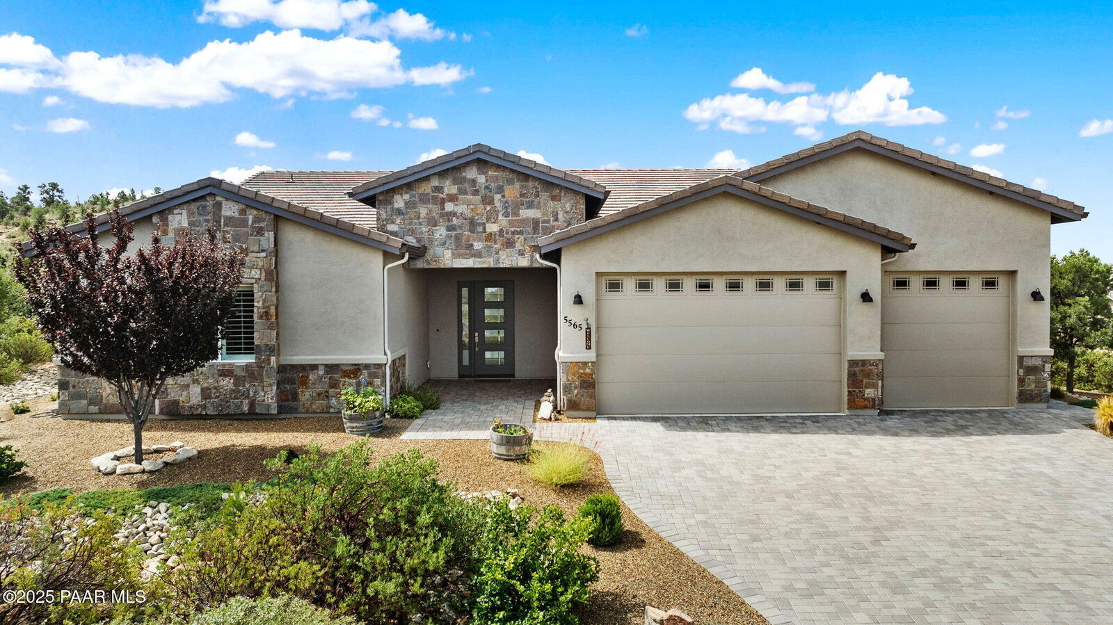 Property Photo: 5565 Halcyone Circle AZ 86305