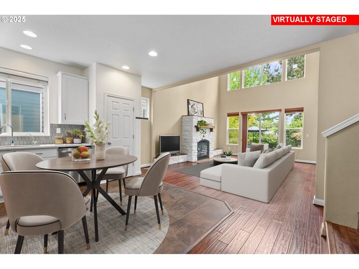 Property Photo: 839 SW Grant Way OR 97060