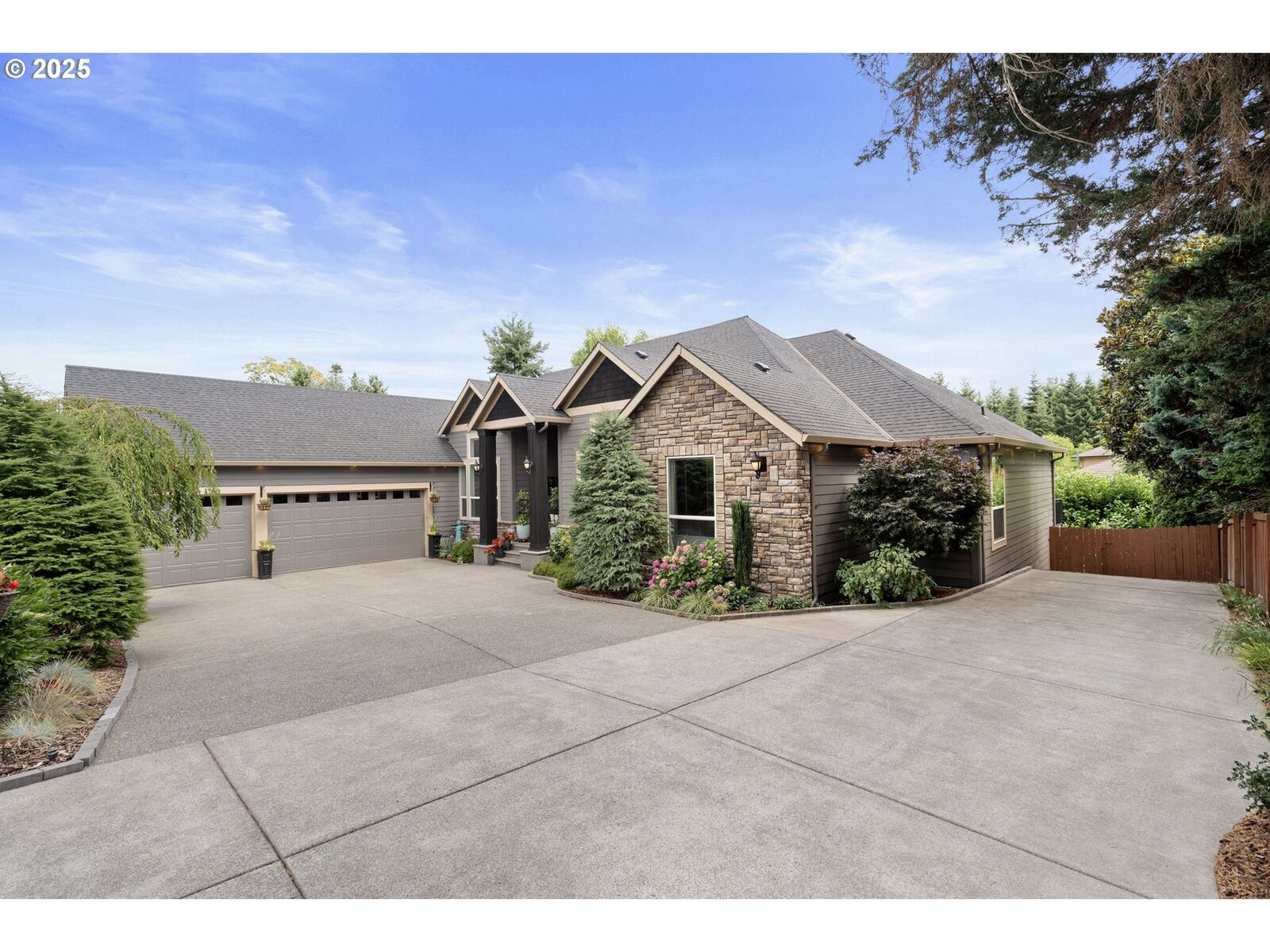 Property Photo:  12213 NW 24th Ave  WA 98685 