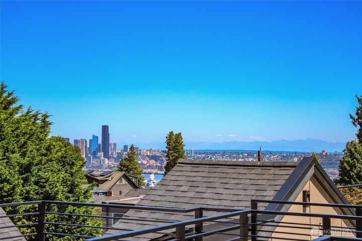 Property Photo: 2744 38th Avenue SW WA 98126