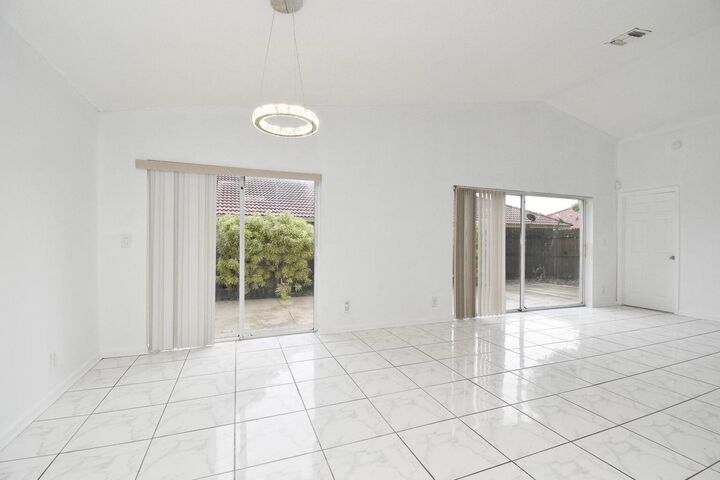 Property Photo:  1456 Waterway Cove Drive  FL 33414 