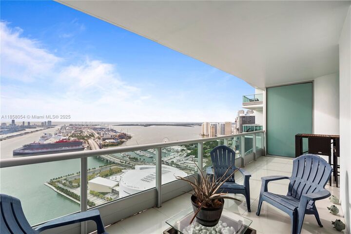 900 Biscayne Blvd 5102  Miami FL 33132 photo