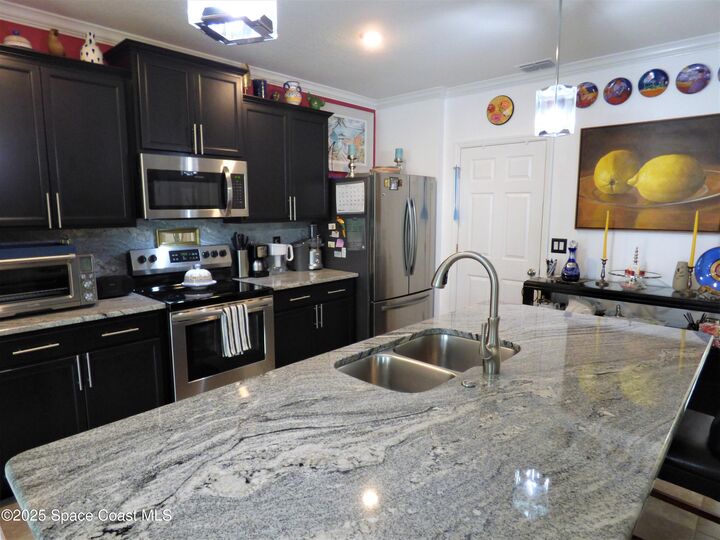 Property Photo: 965 Newton Circle FL 32955