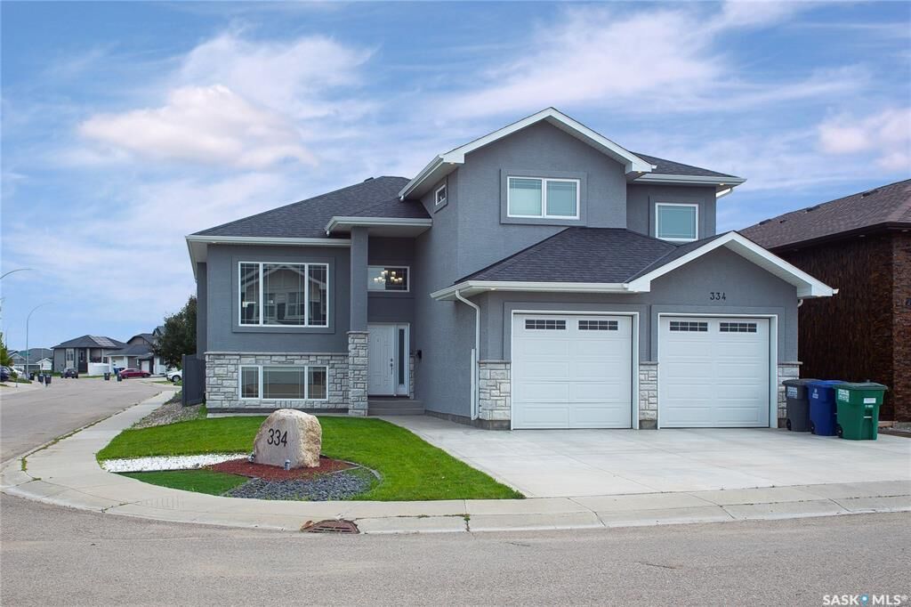 Property Photo: 334 Gillies Crescent SK S7V 0J9