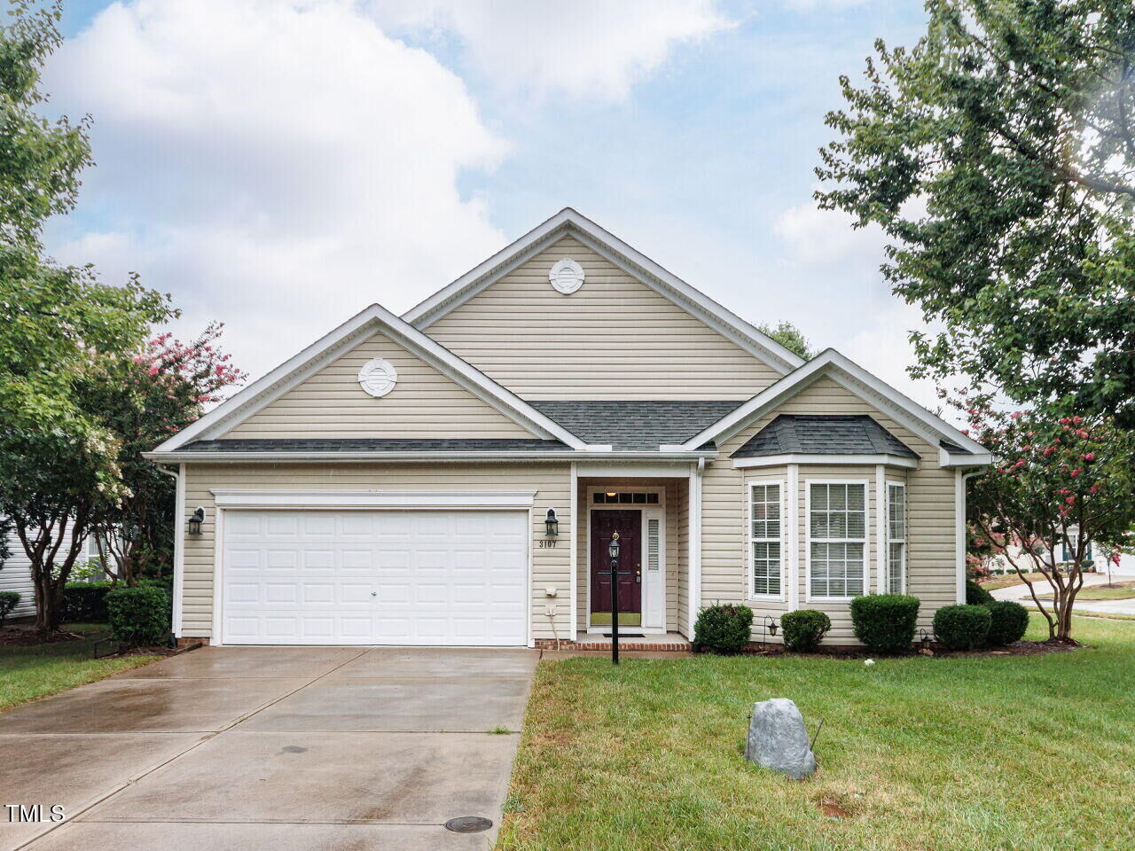 Property Photo:  3107 Heritage Pines Drive  NC 27519 