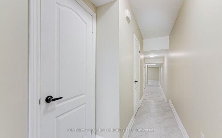 Property Photo: 98 Peel Street 1 ON L4M 3K7