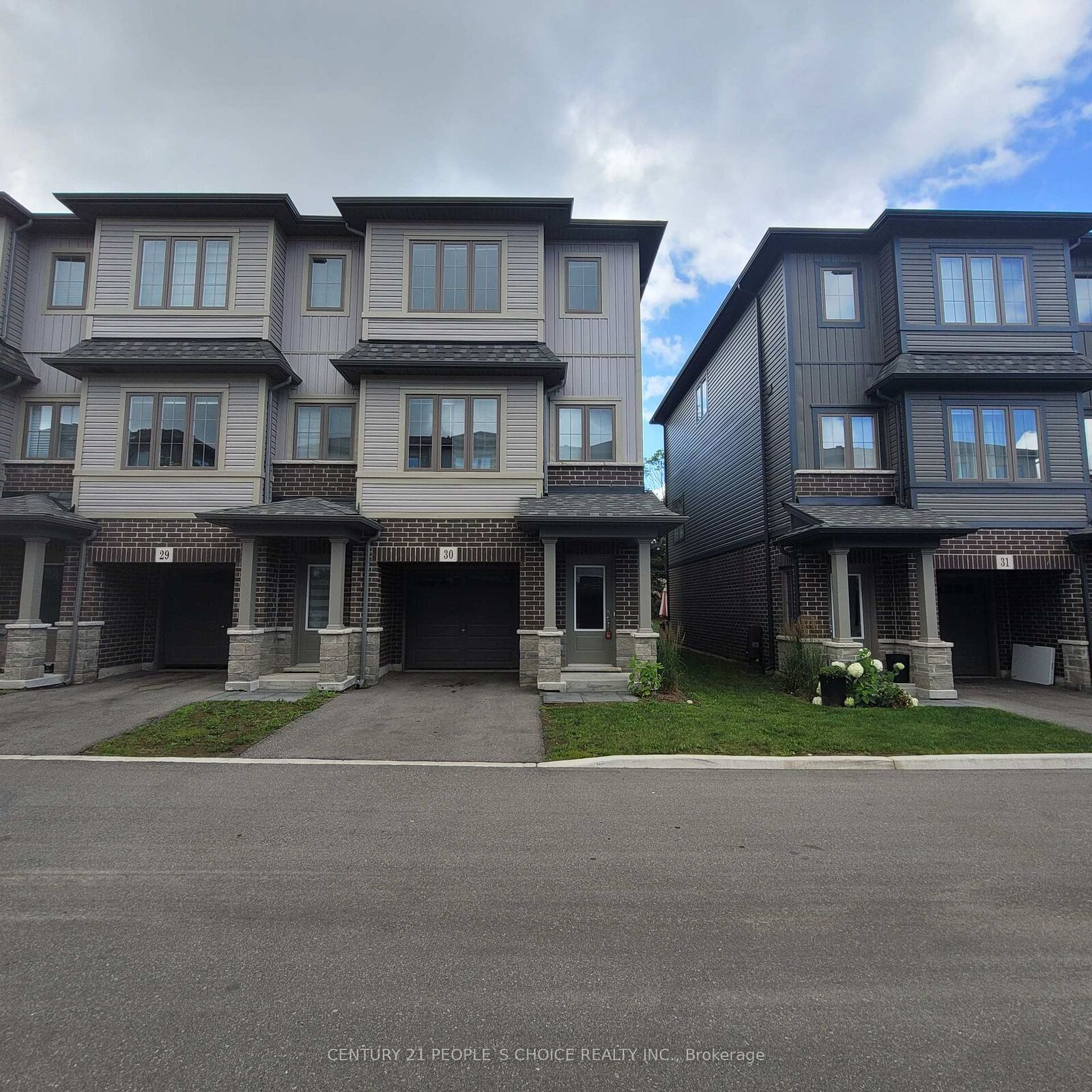 Property Photo:  124 Compass Trail 30  ON N3E 0E3 