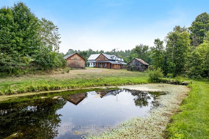 Photo de la propriété:  1373 Flower Station Road  ON K0G 1K0 