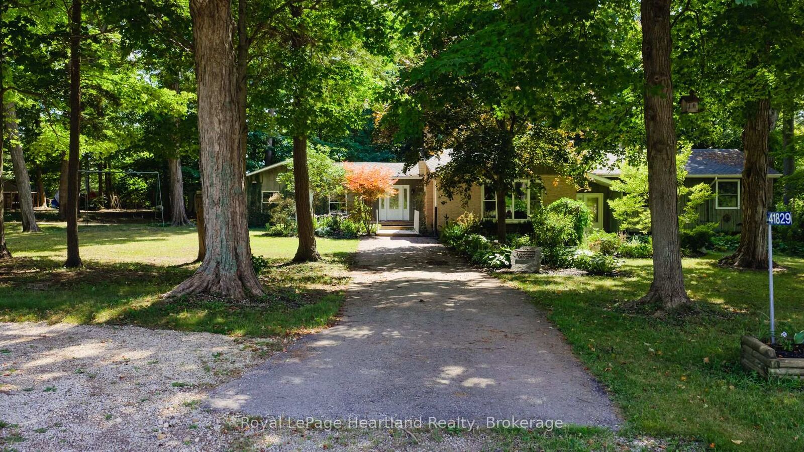 Property Photo:  41829 Amberley Road  ON N0G 1G0 