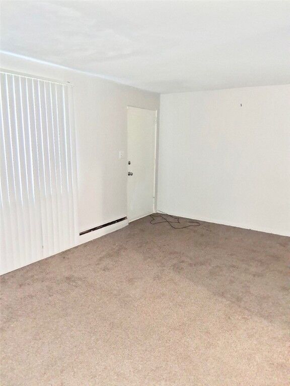Property Photo:  19 Pennridge Ct 18  PA 15235 