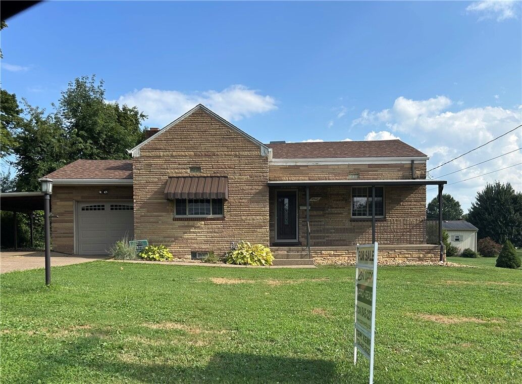 Property Photo: 2540 Virginia Drive PA 15068