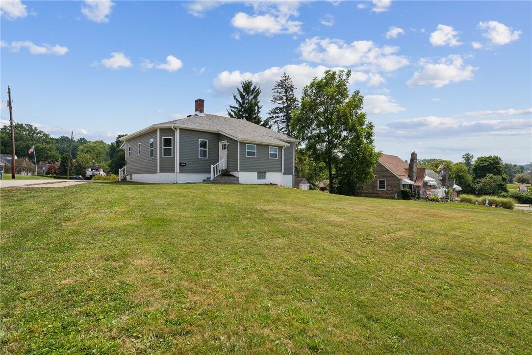 Property Photo:  2005 Pennsylvania Ave  PA 15642 