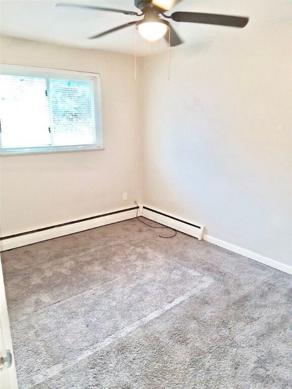 Property Photo:  1 Pennridge Ct 17  PA 15235 